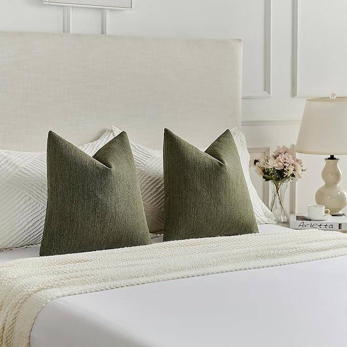 FUTEI Moss Green Chenille Decorative Throw Pillow Covers 16x16 Inch Set of 2,Soft Cozy Faux Linen Textured Cushion Case,Farmhouse Home Decor for Couch Living Room