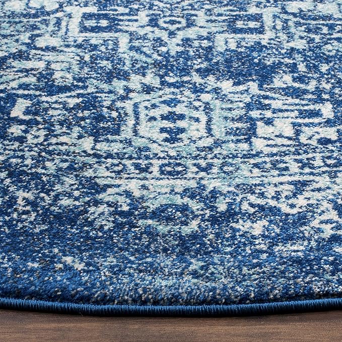 SAFAVIEH Evoke Collection Area Rug - 6'7" Round, Navy & Ivory, Distressed Design, Non-Shedding & Easy to Clean, Ideal for Living Room, Bedroom, Dining Space (EVK256A)