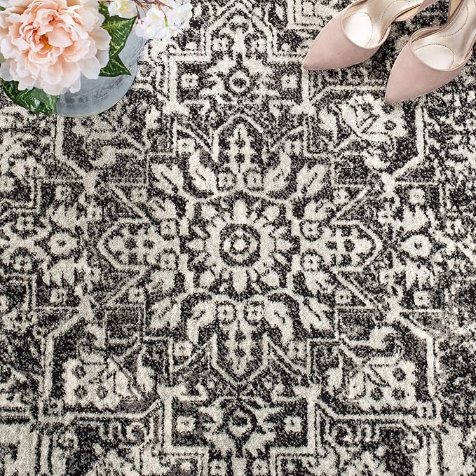 SAFAVIEH Area Rug 12x18 - Evoke Collection - Large - Black & Grey, Distressed Design, Non-Shedding & Easy to Clean, Ideal for Living Room, Bedroom, Dining Space (EVK256R)