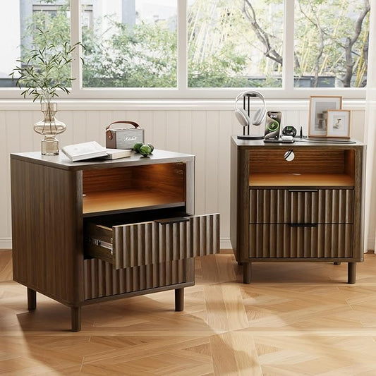Fluted Nightstand Set of 2, 2 Drawers Storage Bedside Table with Charging Station, Wood Modern Nightstand with Open Shelf, Curved Profile Design, End Table for Indoor Room Bedroom, Walnut