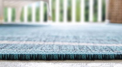 Unique Loom Outdoor Border Collection Area Rug - Soft Border (6' 1" x 9' Rectangle, Teal/ Ivory)