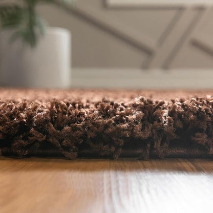 Unique Loom Solid Shag Collection Area Rug (3' 3" Round, Chocolate Brown)