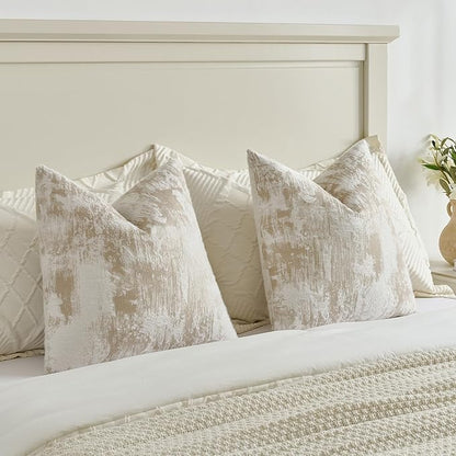 FUTEI Brown White Decorative Throw Pillow Covers 22x22 Inch Set of 2,Soft Faux Cashmere Jacquard - Textured & Cozy Cushion Case,Modern Home Decor for Couch Bed Living Room
