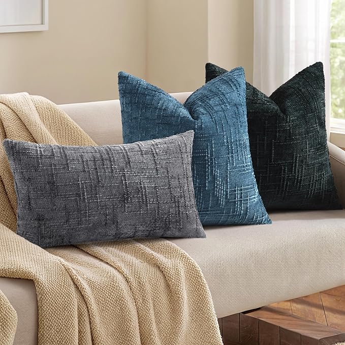 decorUhome Navy Blue Chenille Throw Pillow Covers 18x18 Set of 2 Thick Textured Slubby Couch Pillow Covers Farmhouse Accent Modern Neutral Decorative Pillow Cases for Bed Sofa Living Room