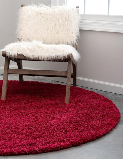 Unique Loom Solid Shag Collection Area Rug (4' 1" Round, Cherry Red)