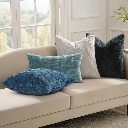 decorUhome Black Chenille Throw Pillow Covers 22x22 Set of 2 Thick Textured Slubby Couch Pillow Covers Farmhouse Accent Modern Neutral Decorative Pillow Cases for Bed Sofa Living Room