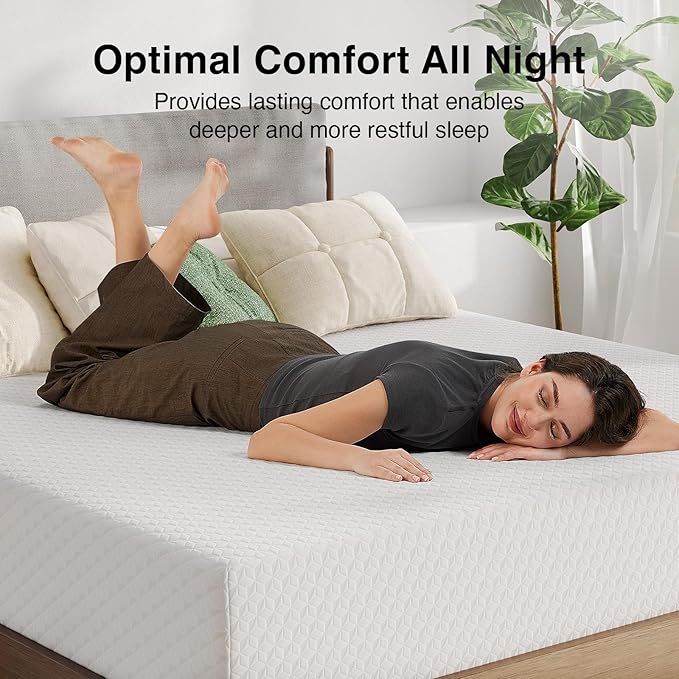 Novilla Full Size Mattress, 10 Inch Memory Foam Mattress Full for Balanced Support & Pressure Relief, Cooling Comfort for Nightlong Refreshment, CertiPUR-US Certified Mattress in a Box, Medium Firm