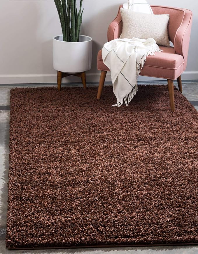 Unique Loom Solid Shag Collection Area Rug (7' 1" x 10' Rectangle, Chocolate Brown)
