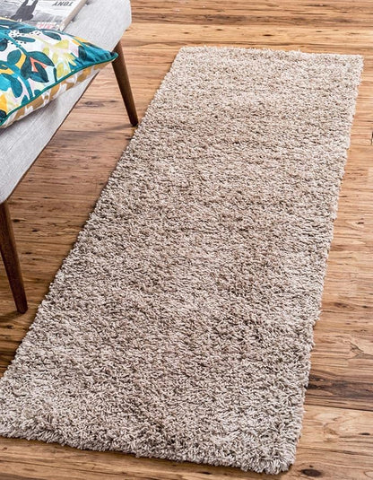 Unique Loom Solid Shag Collection Area Rug (2' 6" x 19' 8" Runner, Taupe)