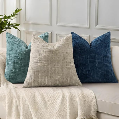 decorUhome Fall Light Brown Chenille Throw Pillow Covers 20x20 Set of 2 Thick Textured Slubby Couch Pillow Covers Farmhouse Accent Modern Neutral Decorative Pillow Cases for Bed Sofa Living Room
