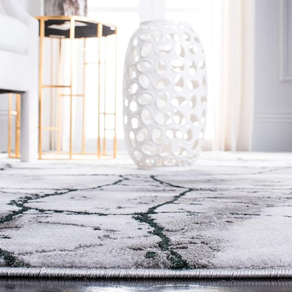SAFAVIEH Craft Collection Area Rug - 4' Square, Grey & Green, Modern Abstract Design, Non-Shedding & Easy Care, Ideal for High Traffic Areas in Living Room, Bedroom (CFT877Y)