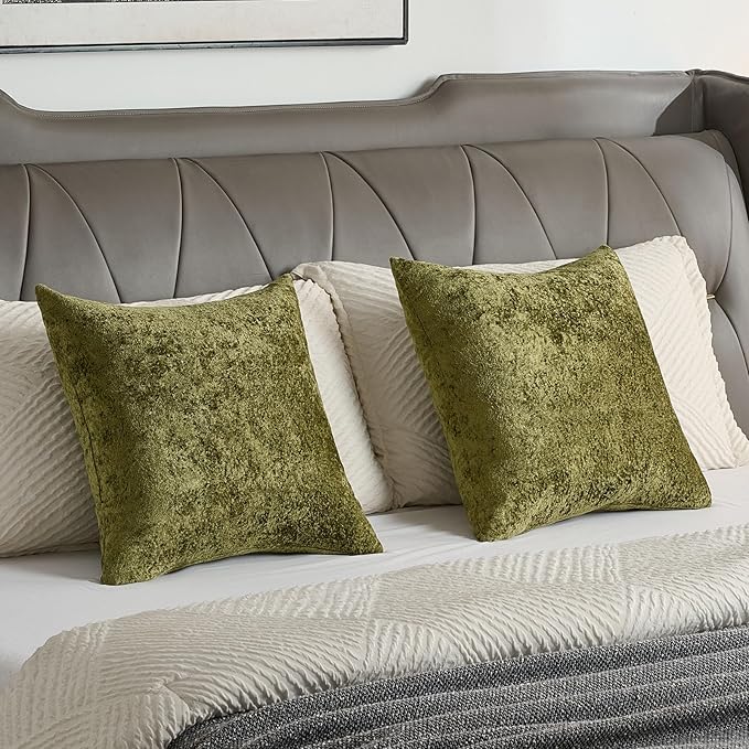 FUTEI Moss Green Flannel Throw Pillow Covers 20x20 Inch Set of 2,Soft Dimensional Textured Cushion Cases,Modern Home Decor for Couch Living Room