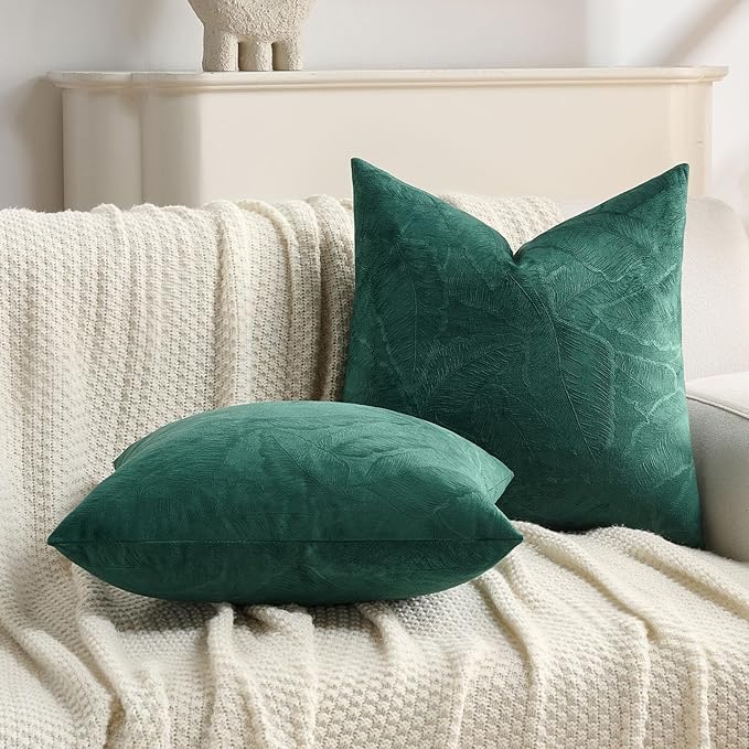 FUTEI Christmas Dark Green Velvet Throw Pillow Covers 18x18 Inch Set of 2,Soft Embossed Leaf-Relief Textured Cushion Cases,Natural Home Decor for Couch Living Room