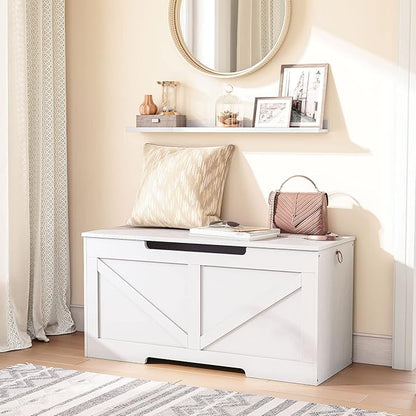 HOOBRO Storage Bench, 39.4” Retro Wooden Storage Chest with U-Shaped Cut-Out Pull, Safety Hinge, Supports 220 lb and Easy Assembly for Toy Box Organizer (White) WT771CW01