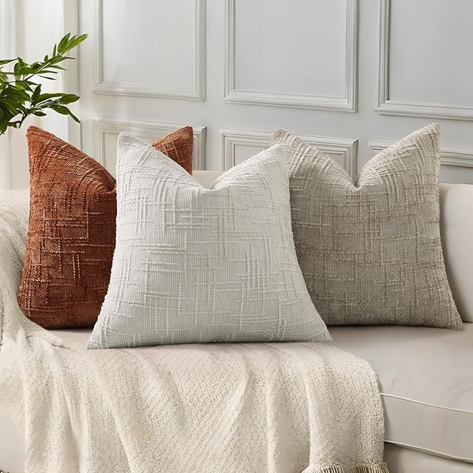 decorUhome Fall Light Brown Chenille Throw Pillow Covers 20x20 Set of 2 Thick Textured Slubby Couch Pillow Covers Farmhouse Accent Modern Neutral Decorative Pillow Cases for Bed Sofa Living Room