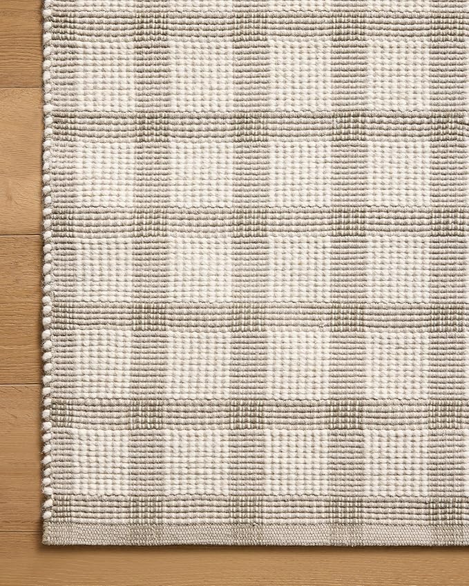 Loloi Magnolia Home by Joanna Gaines Ryder Collection RYD-02 Stone/Ivory 2'-3" x 3'-9" Accent Rug
