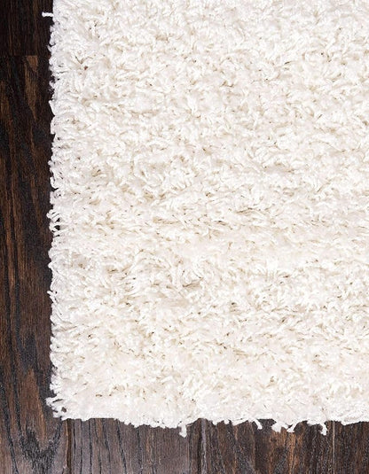 Unique Loom Solid Shag Collection Area Rug (2' 2" x 3' 1" Rectangle Snow White)