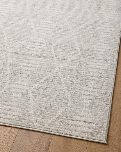 Loloi Kamala Collection KAM-02 Ivory/Silver 2'-3" x 3'-10" Accent Rug