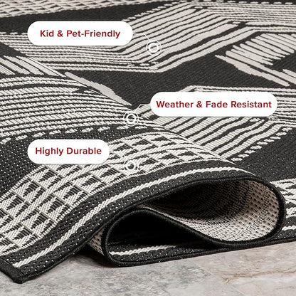 nuLOOM 6' 7" x 9' Outdoor Tribal Geometric Area Rug, Stain Resistant, Weather Resistant, High Traffic, Patio, Balcony, Outside, Ranya Black