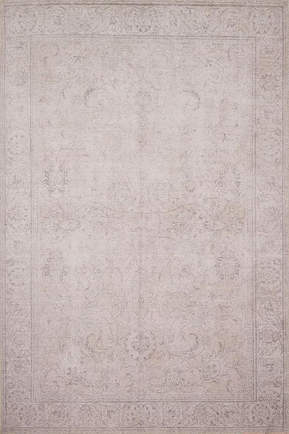 Loloi Loren Collection LQ-12 Sand 8'-4" x 11'-6" Area Rug
