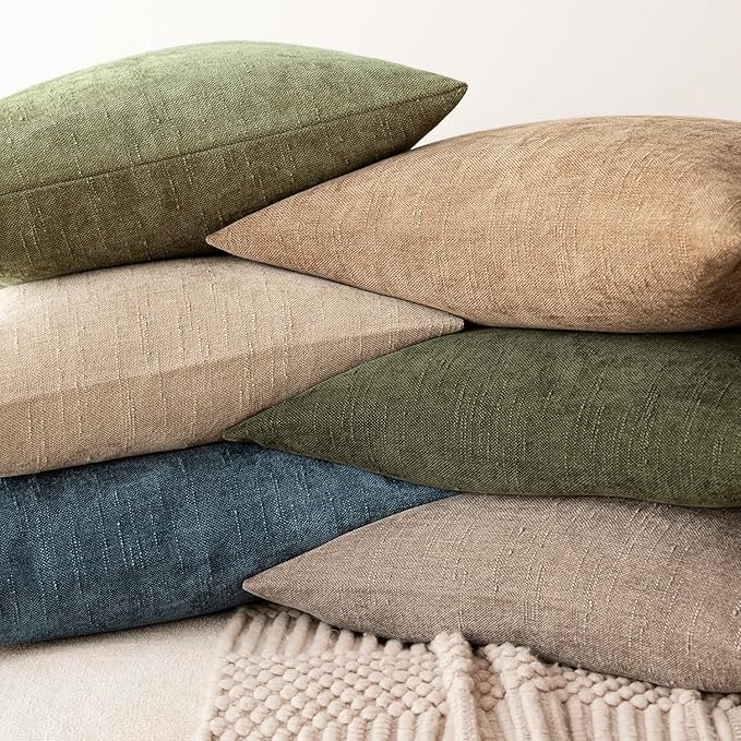 Foindtower Pack of 2 Soft Textured Chenille Throw Decorative Pillow Covers Square Accent Solid Cushion Cover Cozy Neutral Farmhouse Pillow Case for Couch Sofa Bedroom Living Room 22x22 Inch,Blue