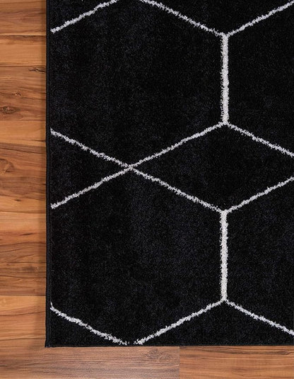 Unique Loom Trellis Frieze Collection Area Rug - Geometric (4' 1" x 6' 1", Black/ Ivory)