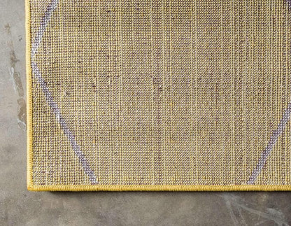 Unique Loom Trellis Frieze Collection Area Rug - Geometric (6' 1" x 9' Rectangle Yellow/Ivory)