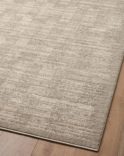 Loloi Darby Collection DAR-07 Pebble/Sand 4'-0" x 6'-0" Accent Rug