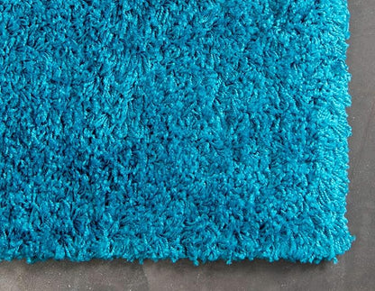 Unique Loom Solid Shag Collection Area Rug (3' 3" x 5' 3" Rectangle, Turquoise)