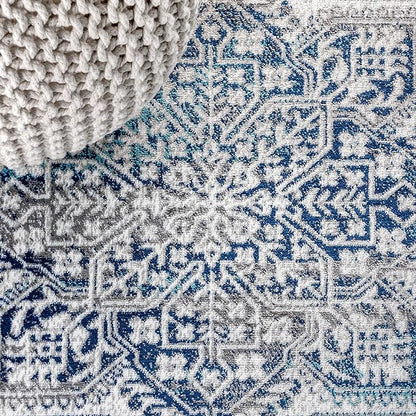 JONATHAN Y Modern Vintage Medallion Navy/Light Gray 5x5 Square Indoor Area Rug, Country, Floral, Easy-Cleaning for Living Room, Bedroom, Kitchen, Pet Friendly, Non-Shedding (MDP100B-5SQ)