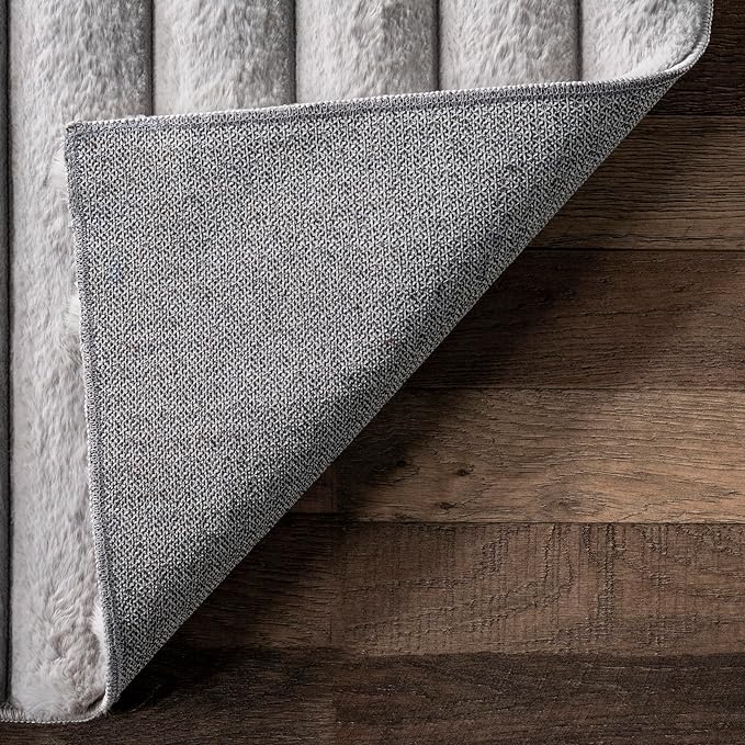 nuLOOM 2'6" x 8' Cozy Plush Area Rug, Machine Washable, Non-Slip, Soft Fluffy Shag Carpet for Living Room Bedroom Kids Room Nursery Home Decor, Kai Silver
