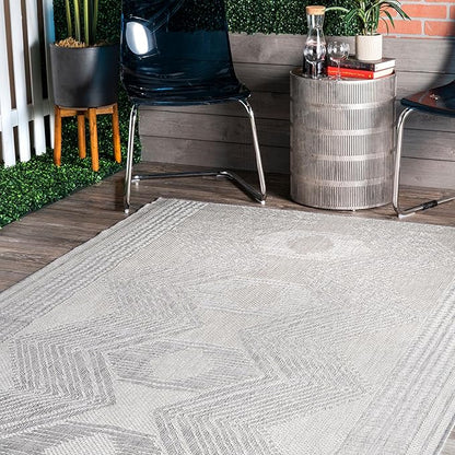 nuLOOM 7' Square Outdoor Tribal Geometric Area Rug, Stain Resistant, Weather Resistant, High Traffic, Patio, Balcony, Outside, Ranya Light Grey