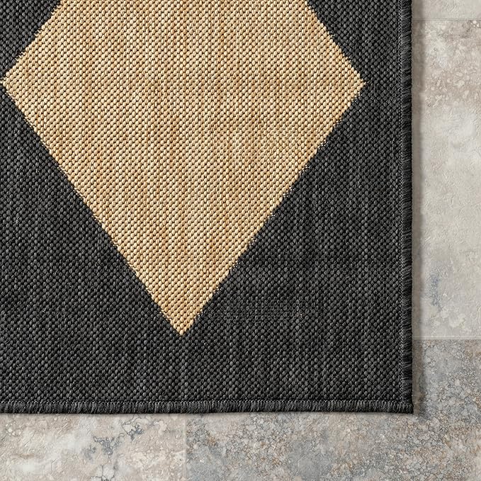 nuLOOM 2' x 6' Outdoor Performance Area Rug, Stain Resistant, Weather Resistant, High Traffic, Patio, Balcony, Outside, Sabina Dark Grey