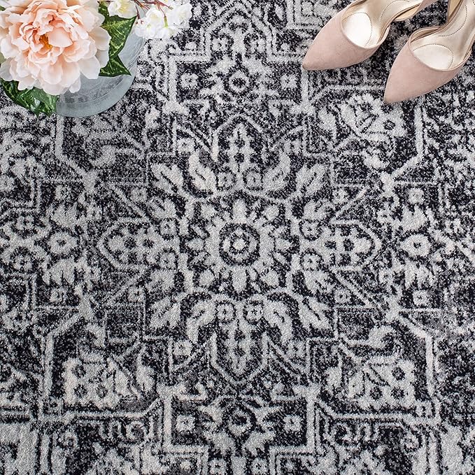 SAFAVIEH Evoke Collection 3' x 5' Black / Grey EVK256R Oriental Distressed Non-Shedding Living Room Bedroom Accent Rug