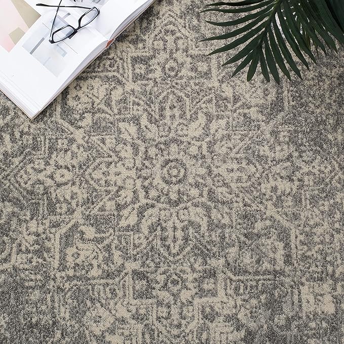 SAFAVIEH Evoke Collection 2'2" x 5' Silver / Ivory EVK256S Oriental Distressed Non-Shedding Living Room Bedroom Area Rug