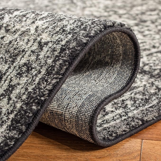 SAFAVIEH Evoke Collection Area Rug - 6'7" Square, Black & Grey, Distressed Design, Non-Shedding & Easy to Clean, Ideal for Living Room, Bedroom, Dining Space (EVK256R)
