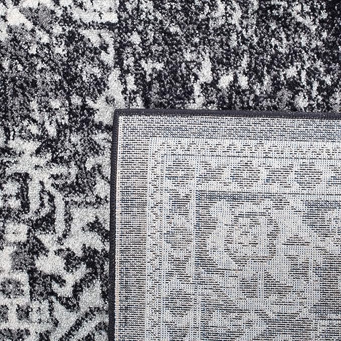 SAFAVIEH Evoke Collection 4' x 6' Black / Grey EVK256R Oriental Distressed Non-Shedding Living Room Bedroom Accent Rug