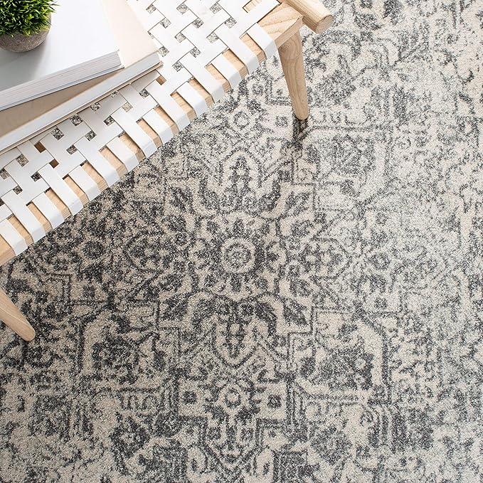 SAFAVIEH Area Rug 9x12 - Evoke Collection - Large - Ivory & Grey, Distressed Design, Non-Shedding & Easy to Clean, Ideal for Living Room, Bedroom, Dining Space (EVK256F)